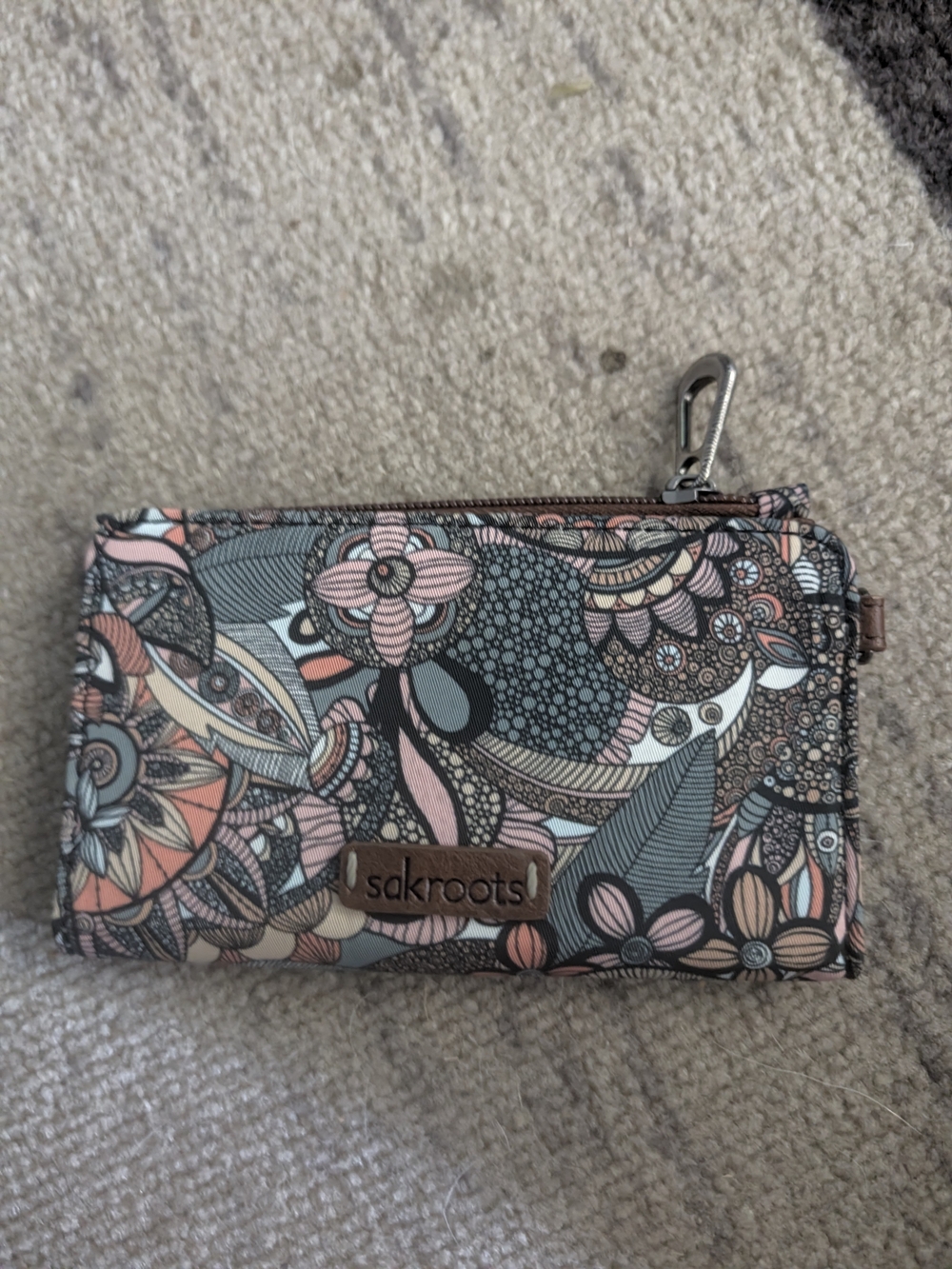 Sakroots Floral Print Wristlet Wallet in Multi Pink